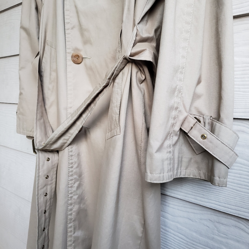 Vintage Finnish-made Late Soviet Era "Classic Man" Beige Khaki Trench Coat - Picture 7 of 15